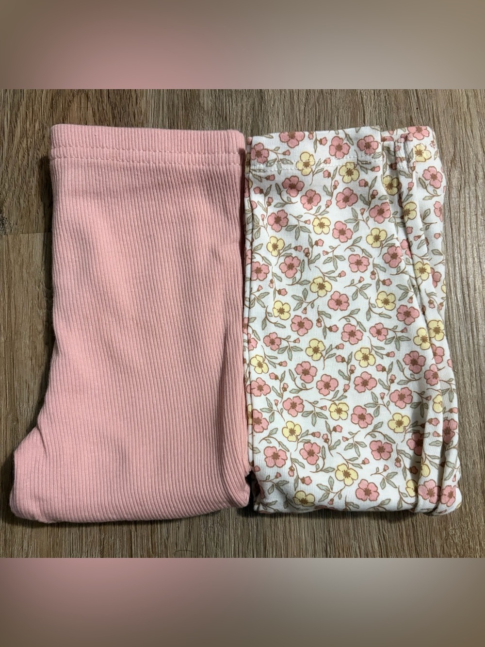 Carter's - 2 Pack Pants - Pink Ribbed and Floral Print - Size 12 Months